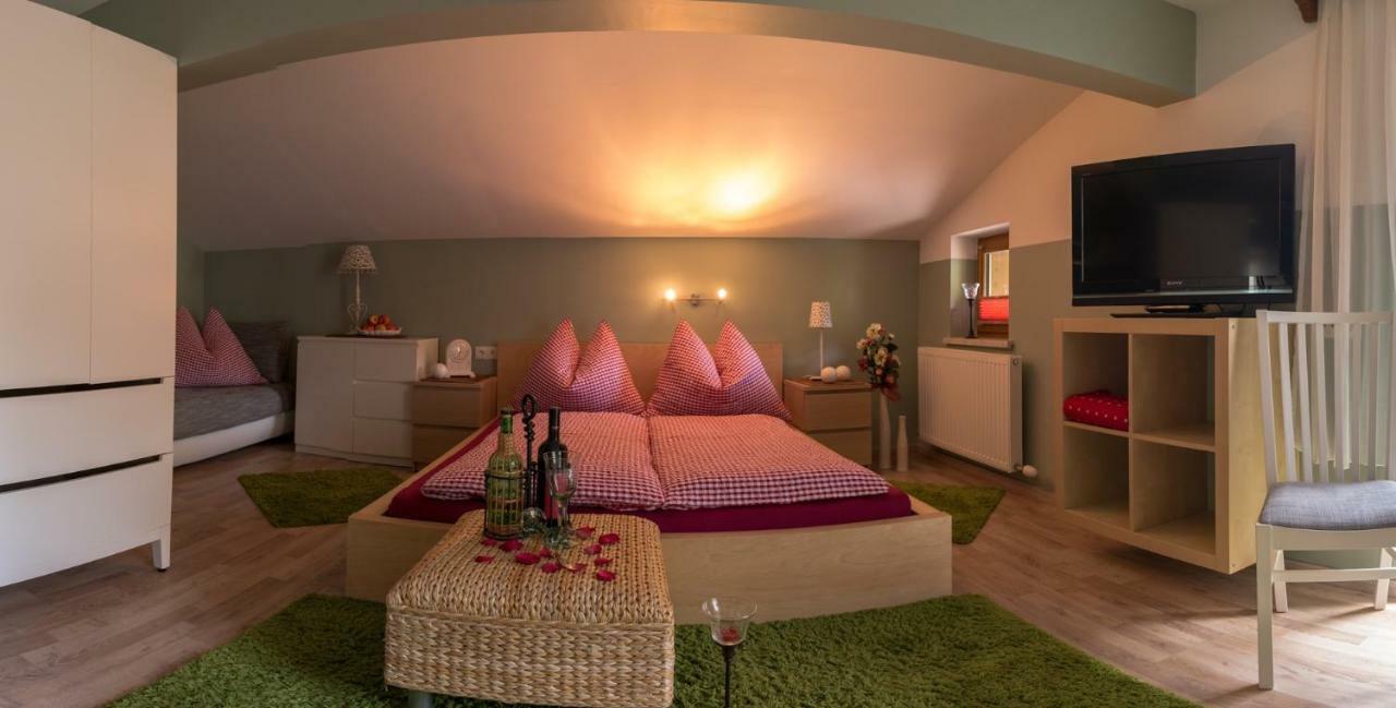 Appartement Althuber อีเบิน อิม พอนเกา ภายนอก รูปภาพ